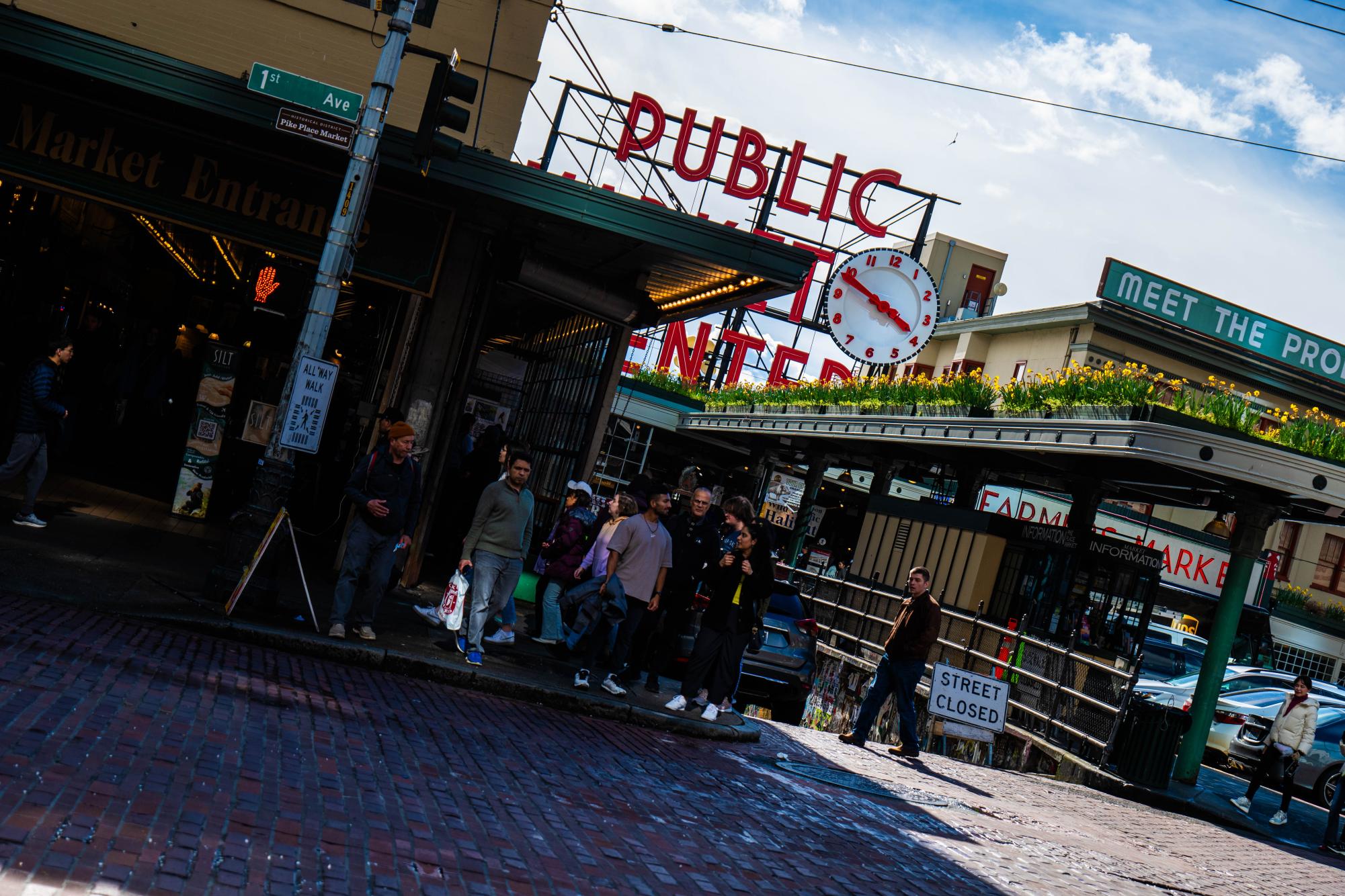 Sights in Seattle: Pike's Place