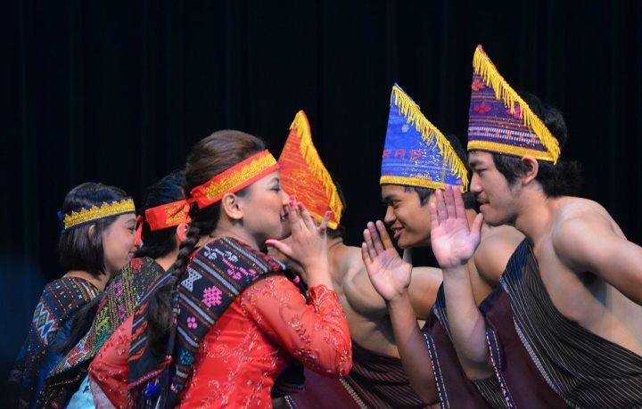 Pierce students performs ethnic dance