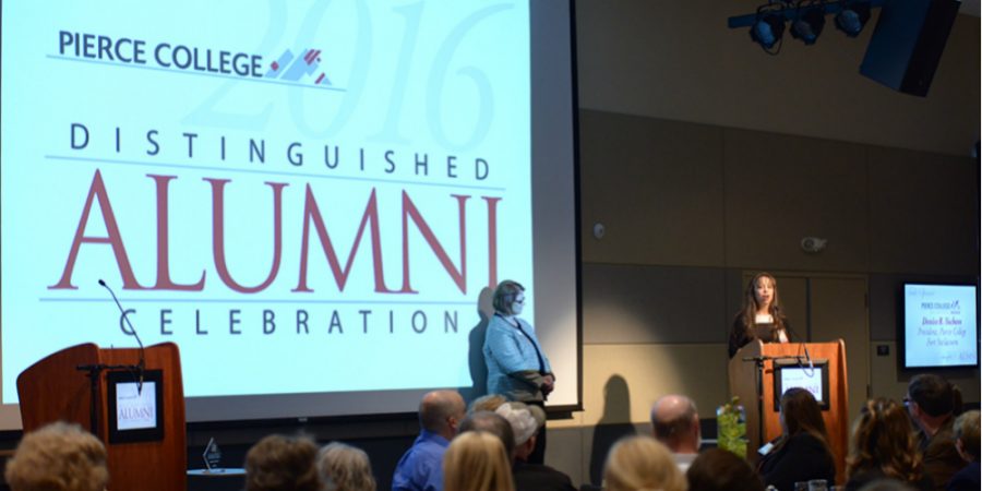  Alumni Amy Eveskcige speaks at the Distinguished Alumni Celebration.