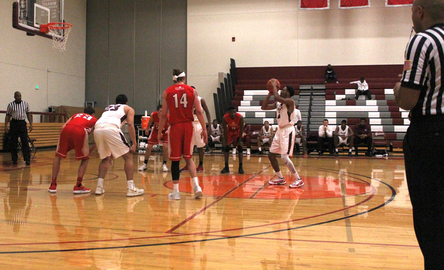 Raiders vs. Everett Trojans