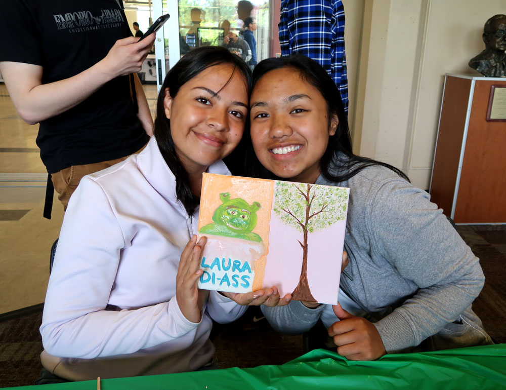 Art & Flower day students event