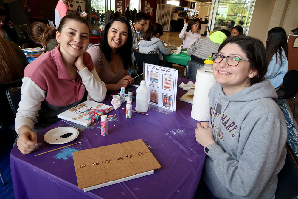 Art & Flower day students event